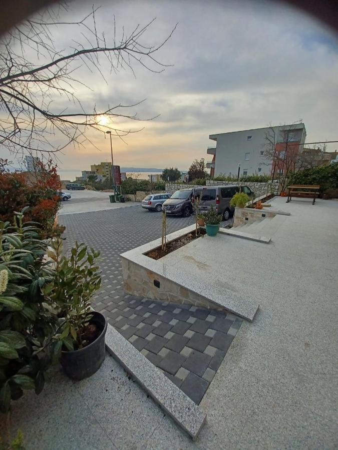Apartments Kurilj Makarska Exterior foto